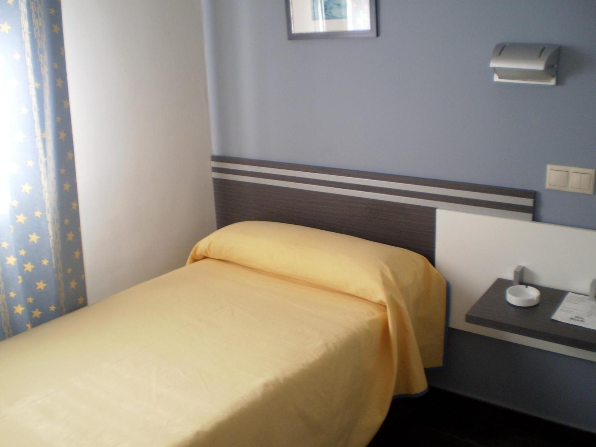 Hostal Rica Posada Γουαδαλαχάρα Εξωτερικό φωτογραφία
