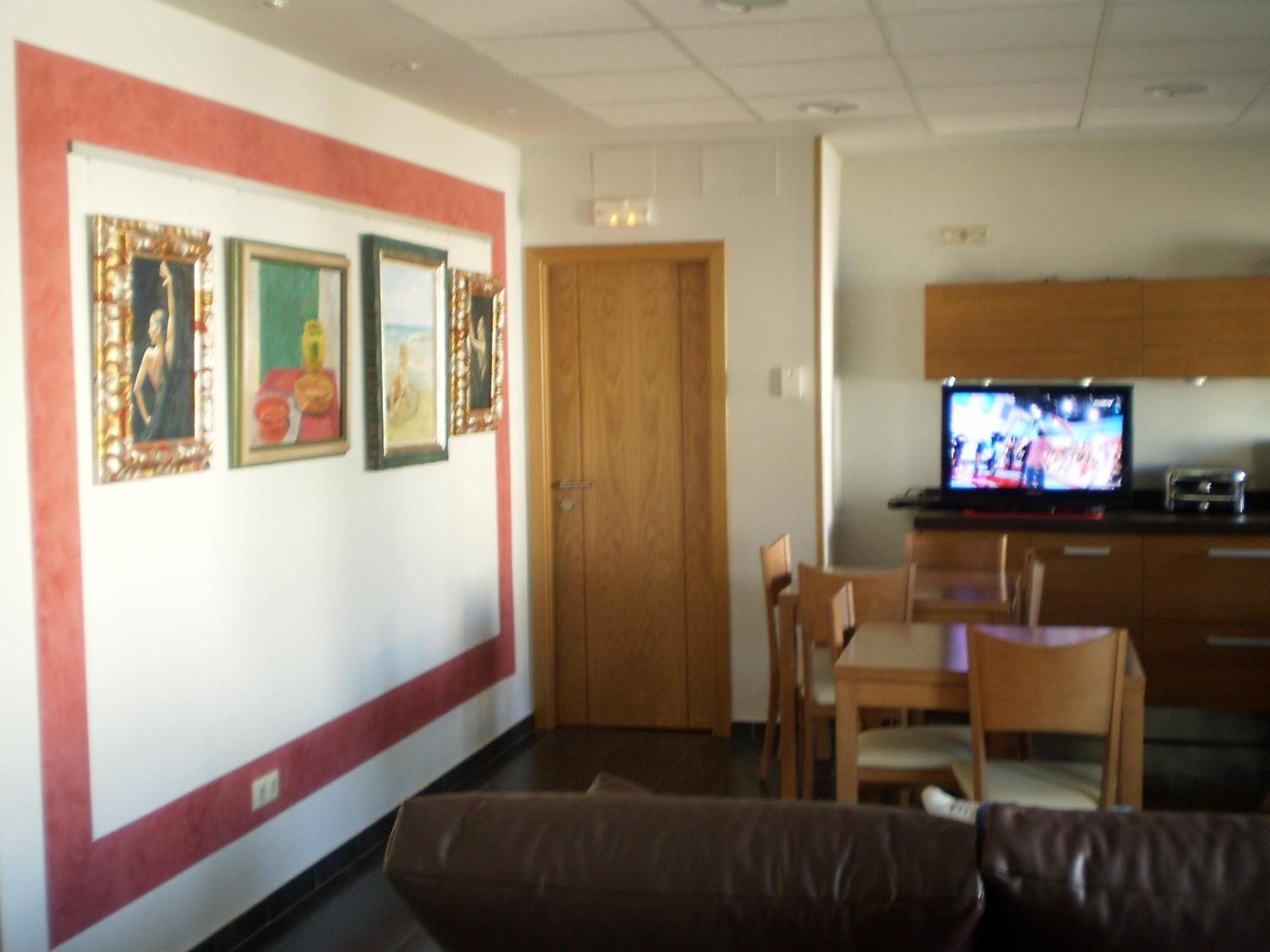 Hostal Rica Posada Γουαδαλαχάρα Εξωτερικό φωτογραφία